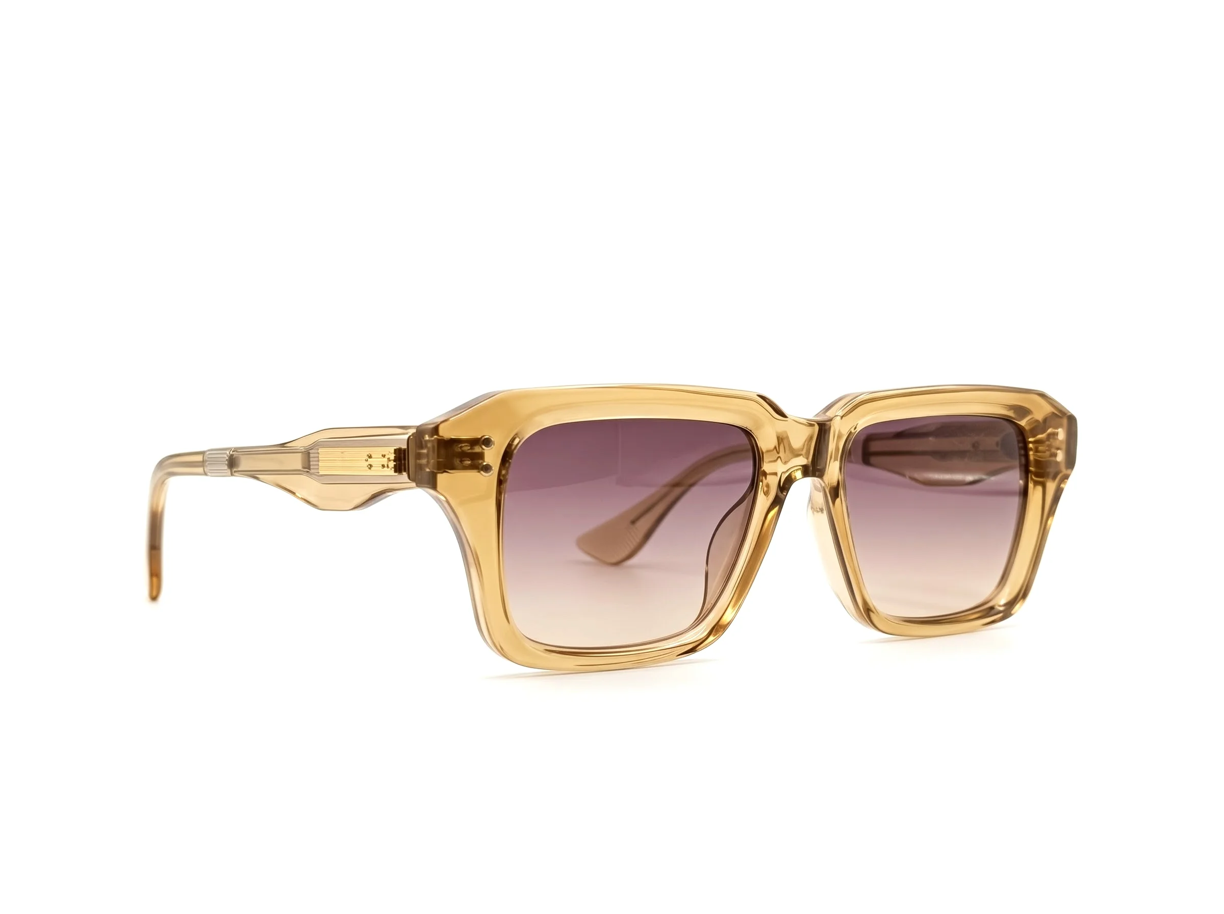 PRYDE AURA — rich tortoise oversized sunglasses with amber gradient lenses, front view on white background.
